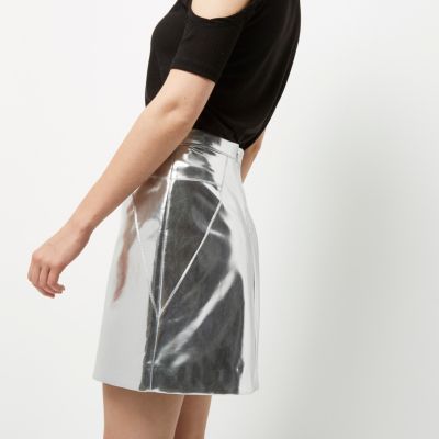 Silver mini skirt